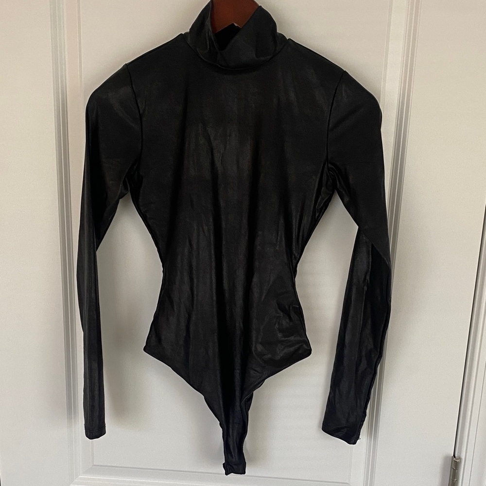 NWT Naked Wardrobe Long Sleeve Bodysuit - Picture 3 of 8